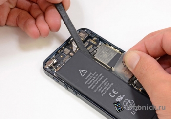 Программа по бесплатной замены аккумуляторов на iPhone 5 продлена