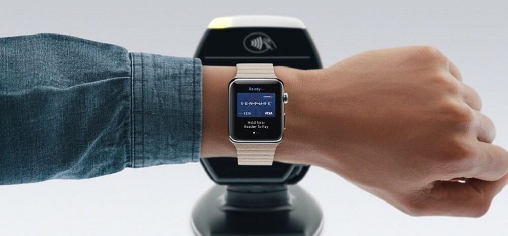 Почему стоит покупать Apple Watch: Apple Pay