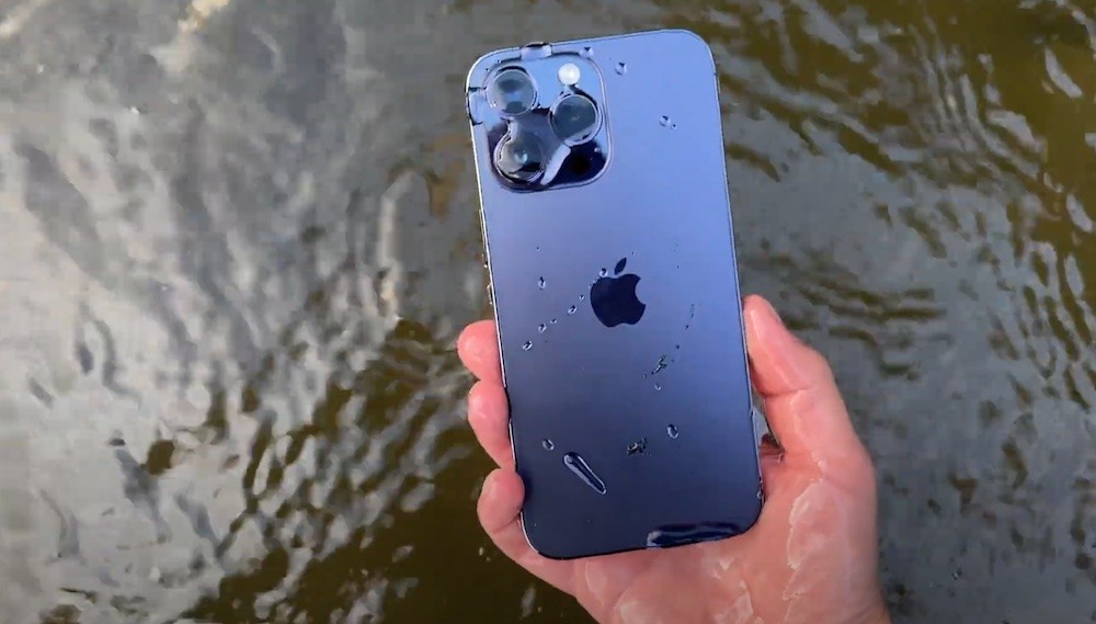Как починить поврежденный водой iPhone