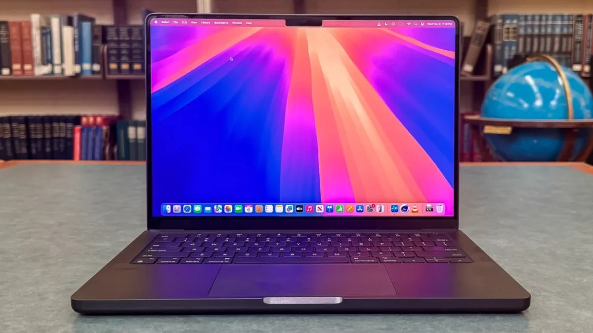 Apple MacBook Pro 14 дюймов (M4, 2024 г.)
